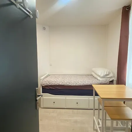 Tiny Nest 42 * Dieppe